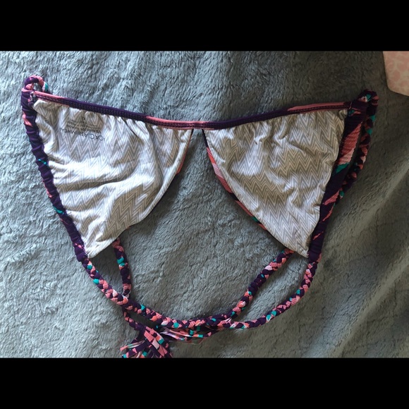 NWOT acacia triangle top - Picture 2 of 2